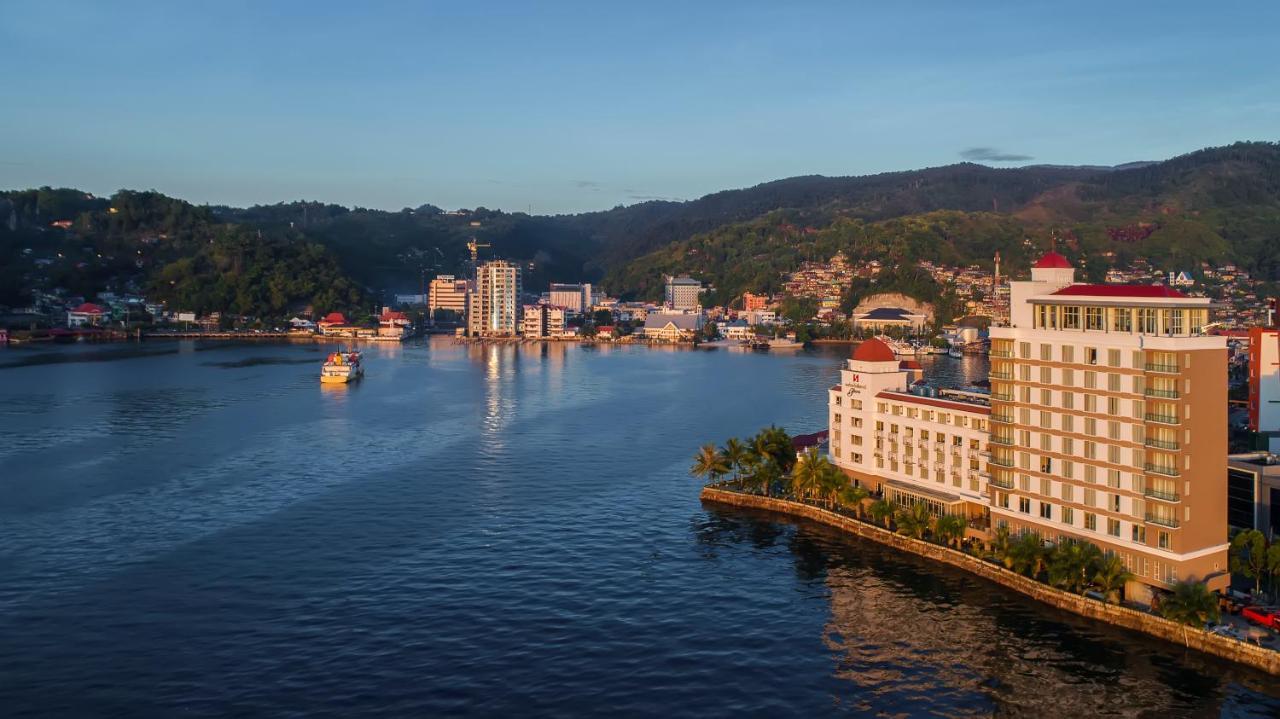 Swiss-Belhotel Papua Jayapura Exterior foto